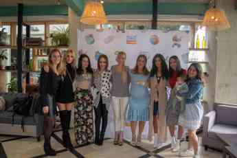 MUSTELA ofreció un Baby Shower para Adianez Hernández donde se habló acerca de la importancia del cuidado de la piel