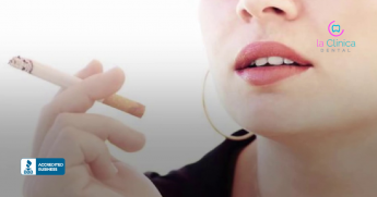 Cigarro: alienta problemas bucales según expertos de La Clínica Dental 
