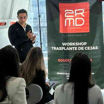 2RMD ofrece uno de los mejores doctores de trasplante capilar en Colombia
