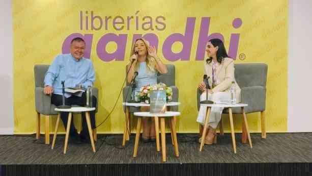 Rosanna Biglia reunió a sus lectores para presentar su libro 'Tu Poder Invencible Universal'