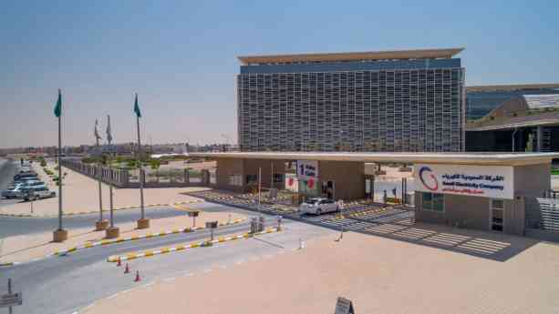 Saudi Electricity Company (SEC) logra crecimiento del 22% en beneficios netos en el segundo trimestre 2025