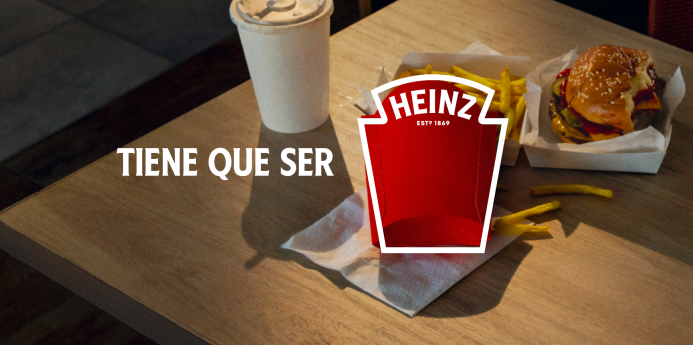 HEINZ revela la similitud entre las cajas de papas fritas y su icónico logotipo Keystone HEINZ revela la similitud entre las cajas de papas fritas y su icónico logotipo Keystone