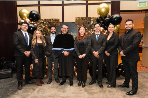 Universidad Da Vinci apuesta por el futuro de la educación digital con la graduación presencial de alumnos Universidad Da Vinci apuesta por el futuro de la educación digital con la graduación presencial de alumnos
