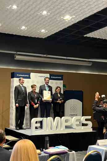 FIMPES otorga reconocimiento a Tecmilenio por integridad académica y formación ética