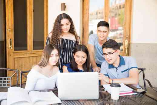 Cómo los centennials están redefiniendo la educación universitaria: Tecmilenio