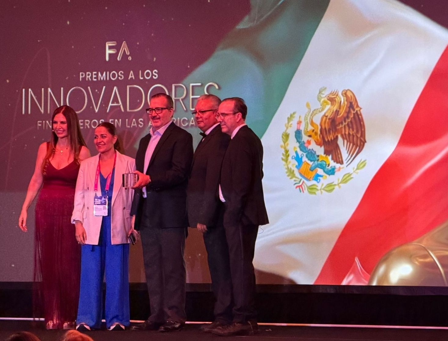 Premio Platino consolida la transformación digital de Montepío Luz Saviñón