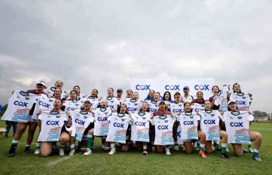 Cox celebra el deporte femenil en una jornada dedicada al rugby