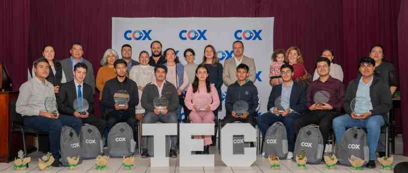 Cox entrega becas Impulso STEM a nueve jóvenes de Puebla